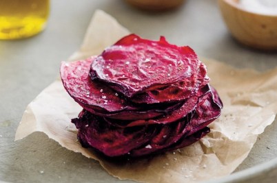51238670_oil-baked-beet-chips_1x1