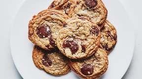0417-Brown-Butter-Toffee-ChocolateChip Cookie-group