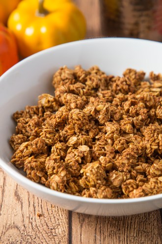 pumpkin-spice-granola-5