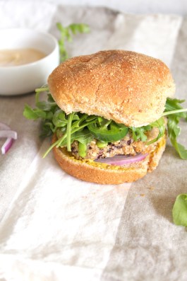 Edamame-ginger-black-bean-burgers-3