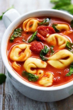 tomato-spinach-tortellini-soup-7