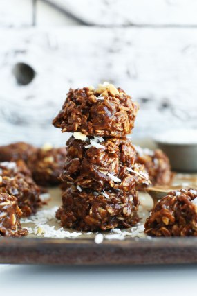 AMAZING-No-Bake-Cookie-Recipe-with-Shredded-Coconut-Naturally-sweetened-and-SO-delicious-vegan-glutenfree