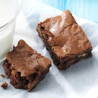 Ultimate-Double-Chocolate-Brownies_exps1937_TG133212D05_16_5bC_RMS-1-1024x1024