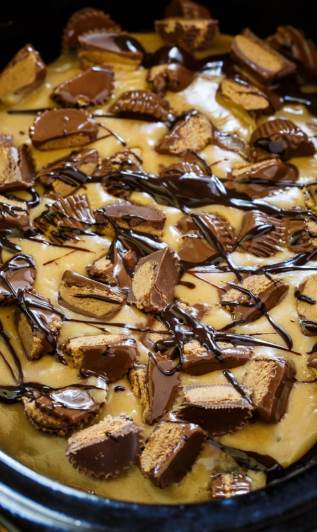 slow-cooker-peanut-butter-cake-14-610x1024