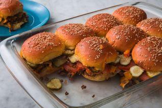cheeseburger-sliders-horizontal-1533852196
