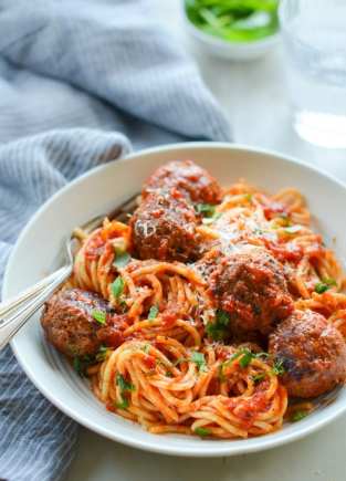 Easy-Spaghetti-and-Meatball-Recipe-760x1057